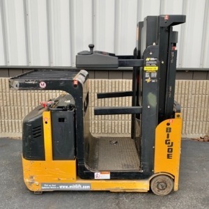 Pre-owned Big Joe forklift